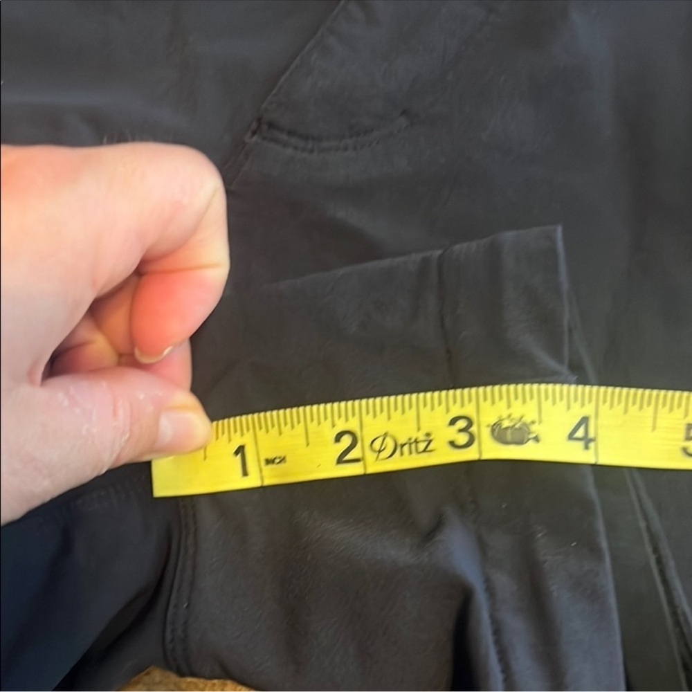 Outdoor Voices RecTrek Shorts Black Women’s| High-Rise Hiking & Everyday Short - Picture 7 of 7